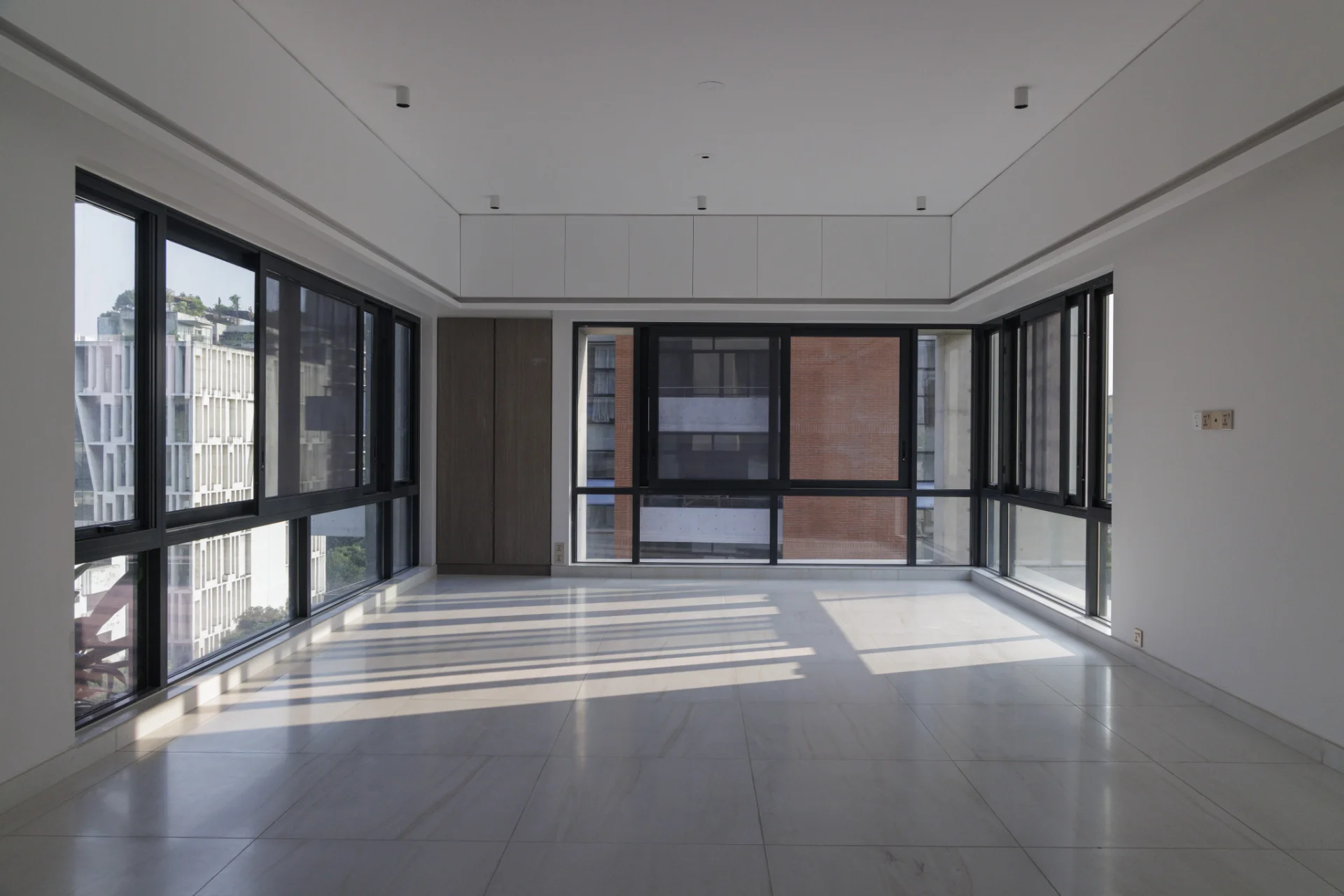 Amena Terrace by SIMPLE TREE