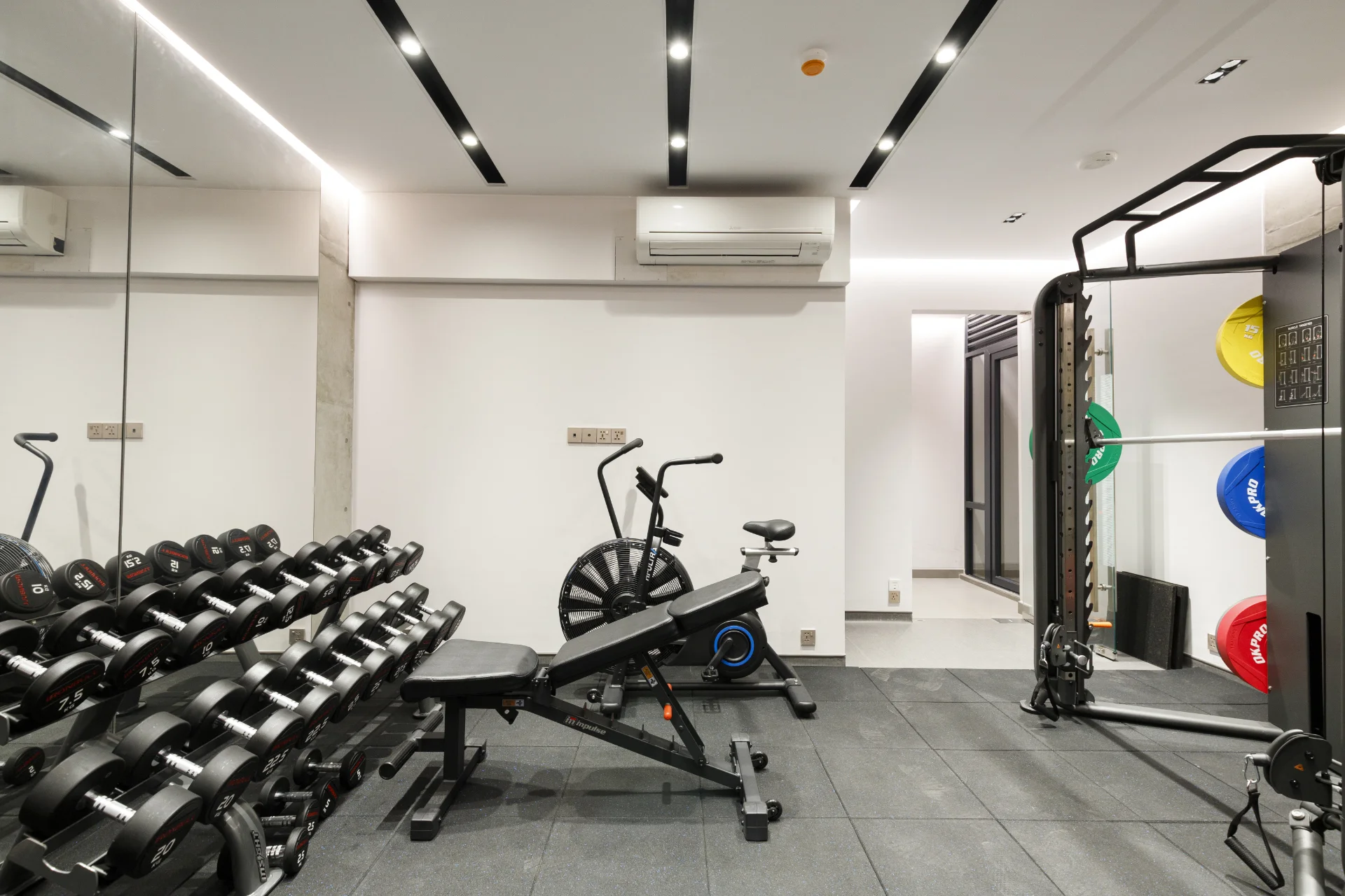 Amena Terrace by SIMPLE TREE
